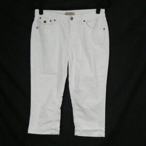 EARL JEANS | size 6 | Chic White Rolled Cuff Capris